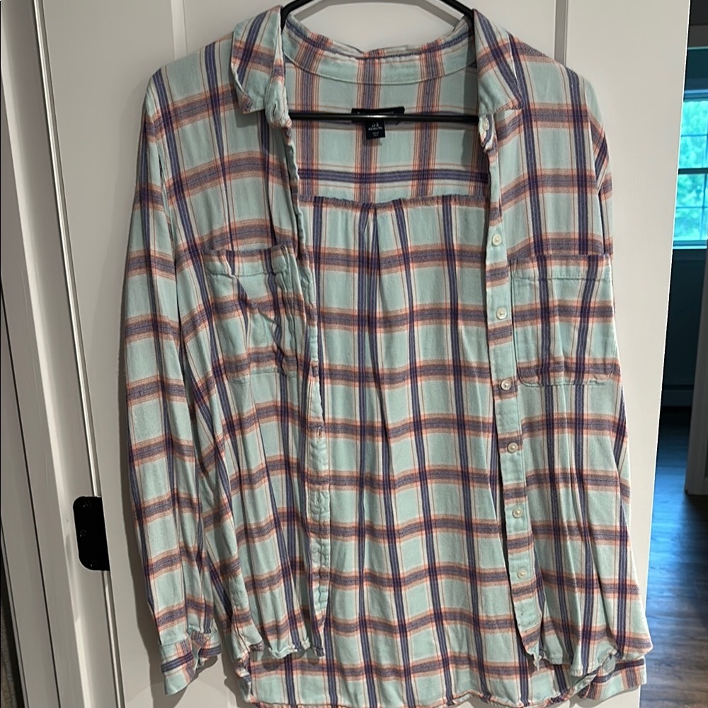 GAP Blue and Red Button Down Shirt with Notched Collar